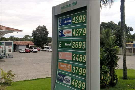 Donos de postos de combustíveis em Eunápolis praticam preços exorbitantes 5