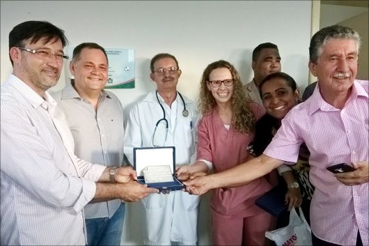Foto: Recepção da ala da Pediatria é inaugurada