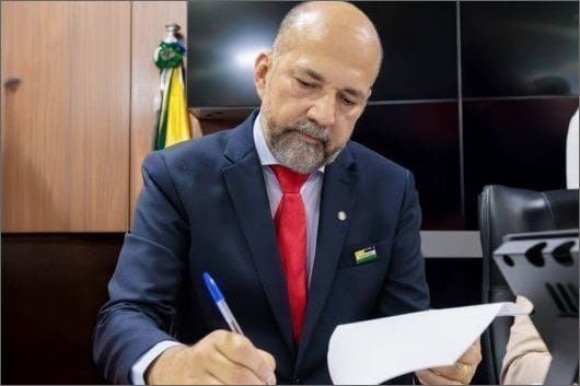 Foto: Prefeito de Eunápolis, Robério Oliveira / A Gazeta Bahia
